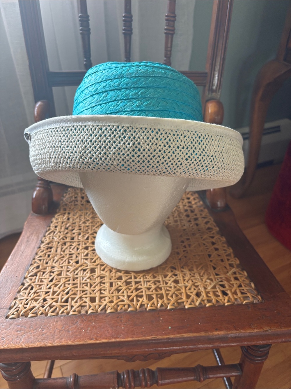 Liz Claiborne Turquoise and White Two-Tone Straw Hat